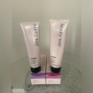 MARY KAY TIMEWISE 3-1 CLEANSER  4.5 Oz